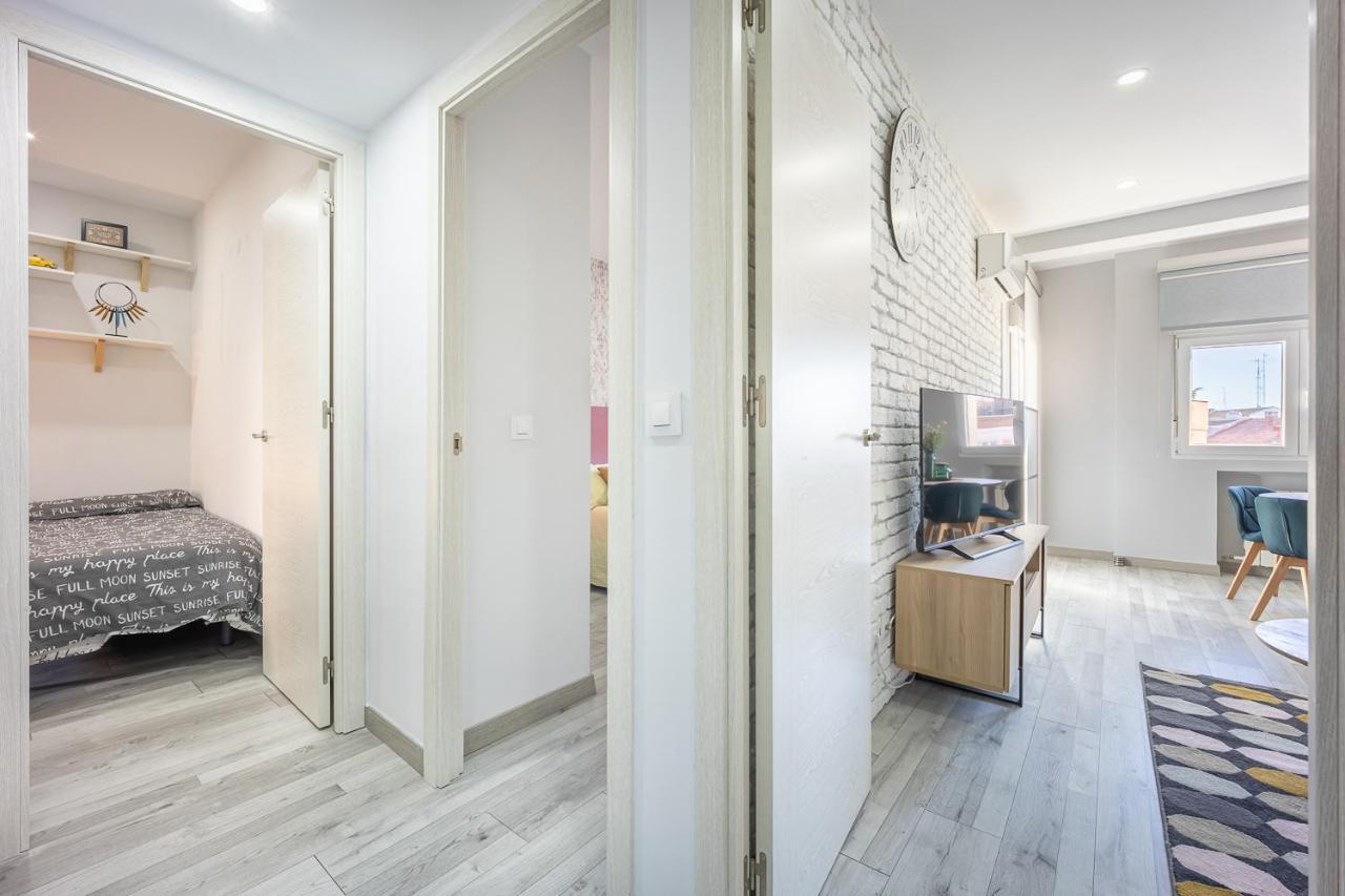 Delagua Apartments Atocha I Madrid Bagian luar foto